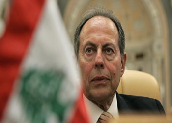 الرئيس لحود: السعودية ترشي السياسيين اللبنانيين