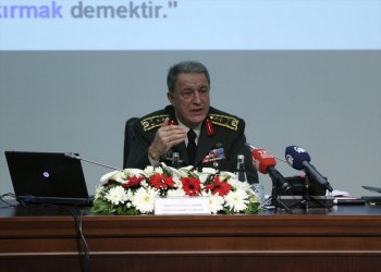 وزير الدفاع التركي: تدريبات مع قوات أمريكية بمنبج قريبا