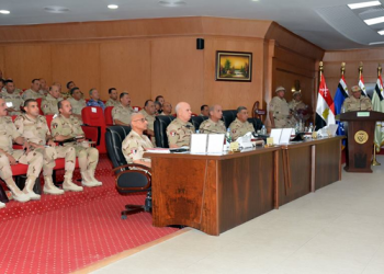 وزير الدفاع المصري يتابع سير العملية "سيناء 2018"