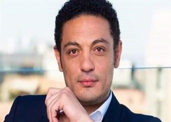 محام مصري يطالب بإغلاق بي بي سي لاستضافتها محمد علي