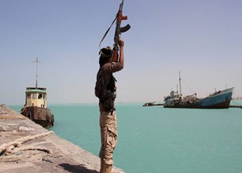 ستراتفور: هل يستطيع الحوثيون تهديد السفن في البحر الأحمر؟