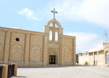 عراقية تتهم كاهنا بالتعدي عليها جنسيا وتنتقد الكنيسة