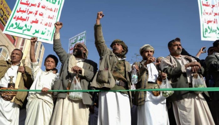 الحوثيون يحكمون بالإعدام على 75 قائدا بالقوات الحكومية اليمنية
