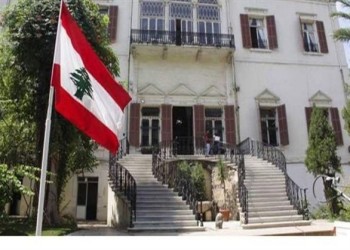 محاولة لامتصاص الأزمة.. لبنان يدين استهداف السعودية بطائرتين مفخختين