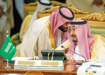 اختفى منذ السبت.. أكاديمي سعودي يطالب الملك وولي عهده بكشف مصير نجله