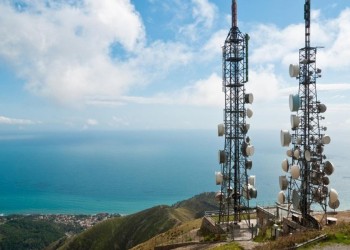 لبنان يحذر من انقطاع الإنترنت والاتصالات خلال الساعات المقبلة