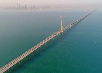 الكويت.. شخص يلقي بنفسه من أعلى جسر جابر وإحباط محاولة آخر