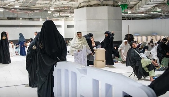 68 مصلى للنساء و12 مليون لتر من زمزم للمعتمرين في مكة