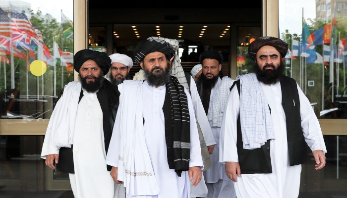 طالبان تنفي علمها بوجود الظواهري في أفغانستان