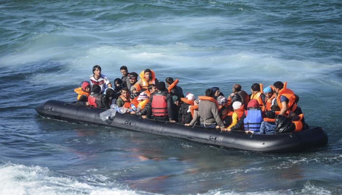 انتشال 6 جثث لمهاجرين بعد غرق قاربهم قرب سواحل الجزائر