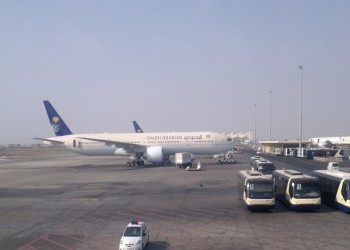 تعليق الرحلات بمطار جدة بسبب عاصفة رعدية