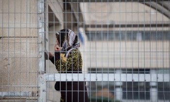 أسيرات فلسطين بيوم المرأة العالمي.. قاصرات وأمهات يشتقن للحرية