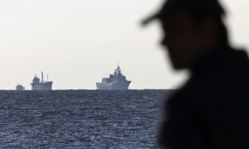 فرقاطة يونانية تتجه نحو سفينة أبحاث تركية وتستعد لمواجهتها