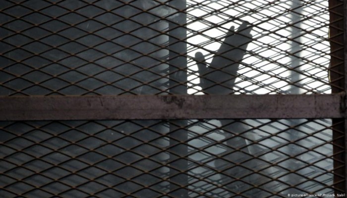 وفاة رجل أعمال مصري في سجن طرة نتيجة الإهمال الطبي