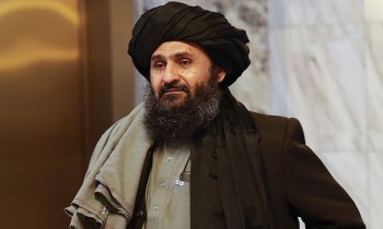 عبدالغني برادر.. شبح طالبان القوي رئيسا محتملا لأفغانستان