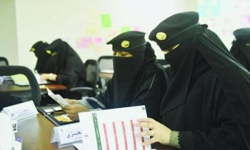 من أجل 30 منصبا.. 28 ألف امرأة يتقدمن لوظيفة سائق قطار بالسعودية