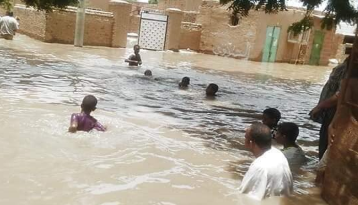 السودان.. السيول تتسبب في تفشي أمراض وتهدد بكارثة أكبر