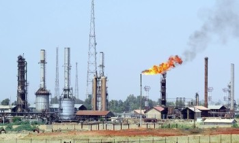 سلطنة عمان.. إنتاج النفط يرتفع 10.1% في يوليو
