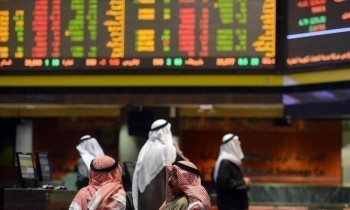 تراجع أسعار النفط يدفع معظم بورصات الخليج للإغلاق على انخفاض