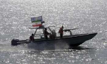 إيران تتوعد بمنع المسيرات البحرية الأمريكية من الإبحار في الخليج