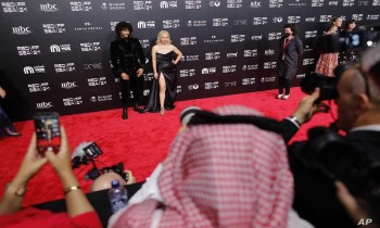 يضم 131 فيلما.. انطلاق مهرجان البحر الأحمر السينمائي في جدة  