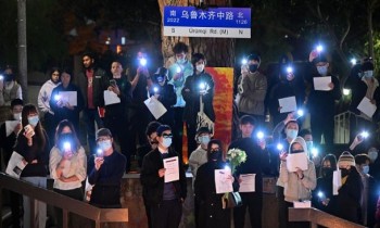 المتظاهرون يجنون ثمار احتجاجهم في الصين