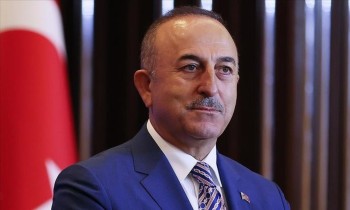 تقارير: وزير خارجية تركيا طمأن وفدا من المعارضة السورية: لن نتخلى عنكم