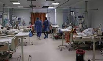 غزة: إسرائيل لا تسمح بدخول أجهزة أشعة كافية لرعاية المرضى