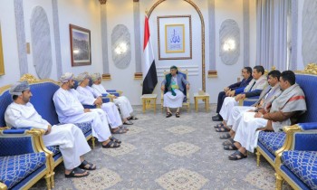 الحوثيون يدعون عُمان إلى التركيز على الملف الإنساني باليمن