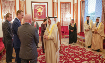 ملك البحرين يستقبل وفدا من مجلس الشيوخ الأمريكي.. ماذا قال؟