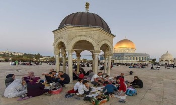 الأقصى في رمضان.. آلاف الفلسطينيين يرابطون لمواجهة اقتحامات المستوطنين