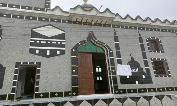 بعد افتتاحه.. مسجد شنودة يثير الجدل في مصر