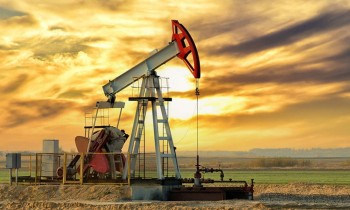 أسعار النفط ترتفع بعد قرار خفض الإنتاج
