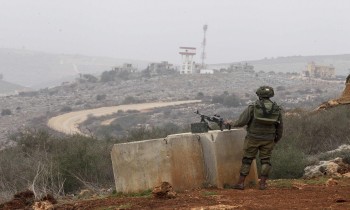 بسبب حزب الله.. وزير الدفاع الإسرائيلي يهدد بإعادة لبنان إلى العصر الحجري
