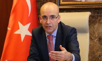 وزير المالية التركي: قادرون على تجاوز الصعوبات عبر برنامج اقتصادي موثوق